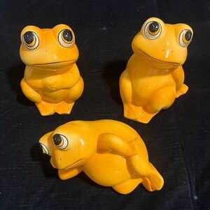 Ceramic Frog Set Lounging Yellow Mid Century Circa 1970's Whimsy